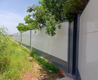 施工圍擋迎美麗變身，展現(xiàn)城市文明端口